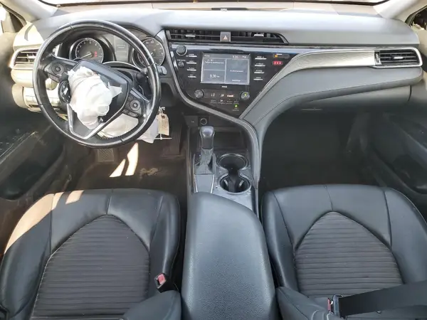 4T1G11AK7LU929967 2020 TOYOTA CAMRY - Image 8