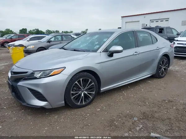 4T1G11AK7LU934036 2020 TOYOTA CAMRY - Image 2
