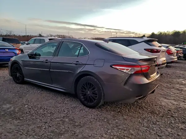 4T1G11AK7LU942766 2020 TOYOTA CAMRY - Image 2