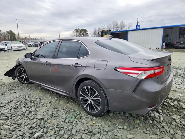 4T1G11AK7LU943304 2020 TOYOTA CAMRY - Image 2