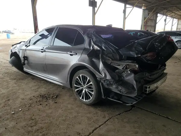 4T1G11AK7LU946316 2020 TOYOTA CAMRY - Image 2