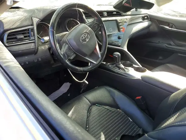 4T1G11AK7LU955632 2020 TOYOTA CAMRY - Image 8