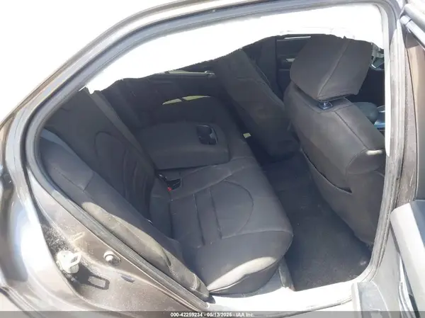 4T1G11AK7LU962743 2020 TOYOTA CAMRY - Image 8