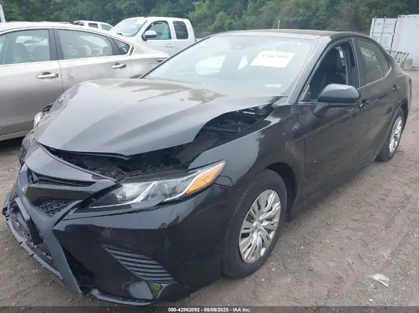 4T1G11AK7LU970969 2020 TOYOTA CAMRY - Image 2
