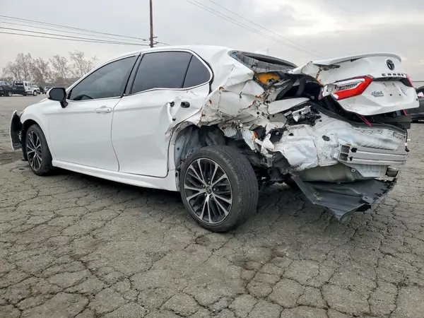 4T1G11AK7LU975489 2020 TOYOTA CAMRY - Image 2