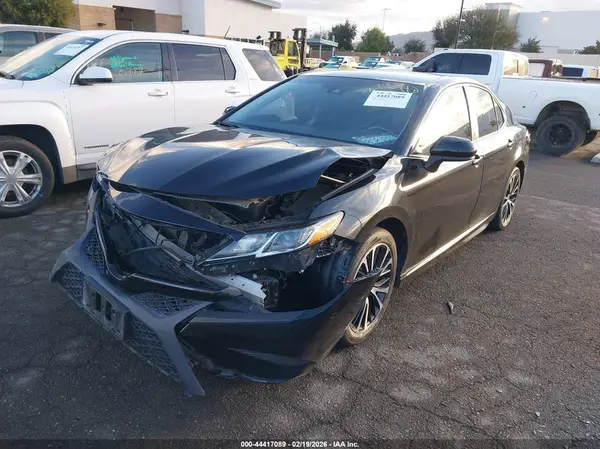 4T1G11AK7LU989179 2020 TOYOTA CAMRY - Image 2