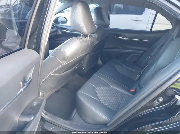 4T1G11AK7LU989179 2020 TOYOTA CAMRY - Image 8