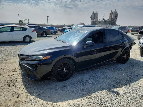 4T1G11AK7MU407650 2021 TOYOTA CAMRY - Image 1