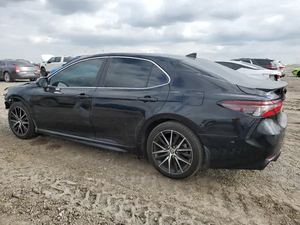 4T1G11AK7MU409866 2021 TOYOTA CAMRY - Image 2