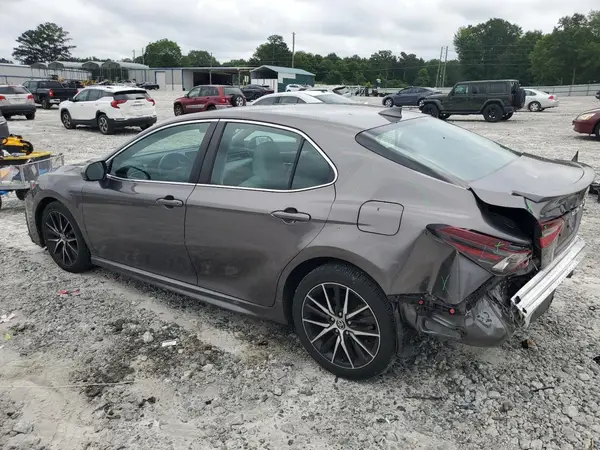 4T1G11AK7MU412086 2021 TOYOTA CAMRY - Image 2