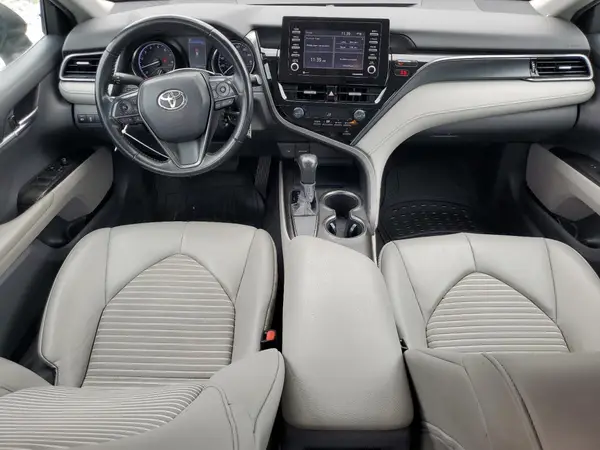 4T1G11AK7MU412086 2021 TOYOTA CAMRY - Image 8