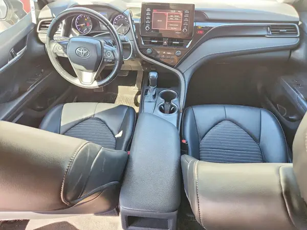 4T1G11AK7MU415263 2021 TOYOTA CAMRY - Image 8