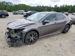 4T1G11AK7MU418521 2021 TOYOTA CAMRY