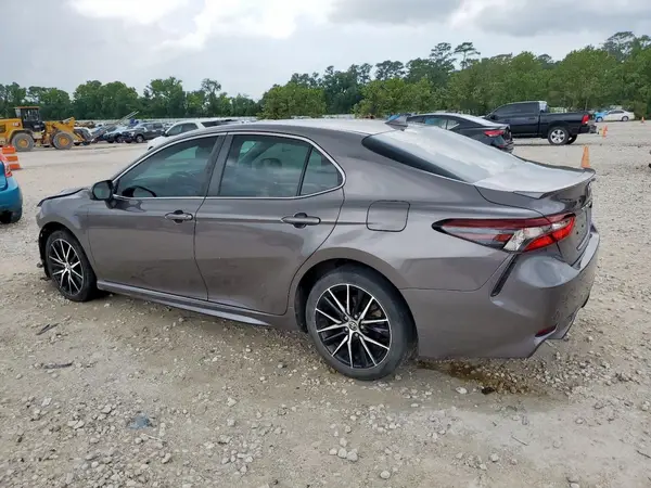 4T1G11AK7MU418521 2021 TOYOTA CAMRY - Image 2