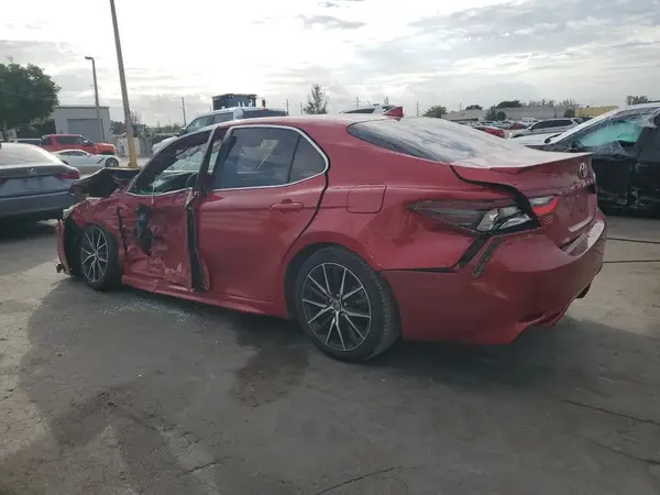 4T1G11AK7MU420074 2021 TOYOTA CAMRY - Image 2