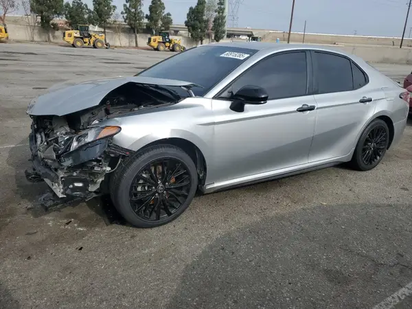 4T1G11AK7MU422391 2021 TOYOTA CAMRY - Image 1