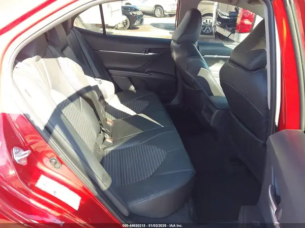 4T1G11AK7MU429910 2021 TOYOTA CAMRY - Image 8