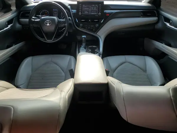 4T1G11AK7MU430331 2021 TOYOTA CAMRY - Image 8