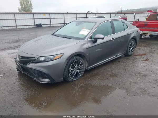 4T1G11AK7MU435089 2021 TOYOTA CAMRY - Image 2