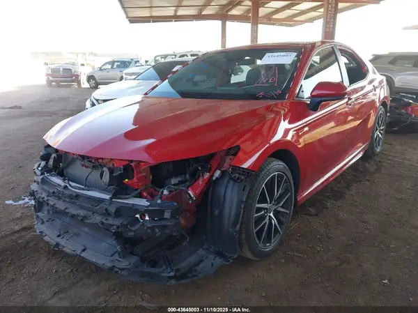 4T1G11AK7MU435139 2021 TOYOTA CAMRY - Image 2