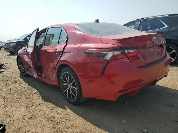 4T1G11AK7MU439224 2021 TOYOTA CAMRY - Image 2