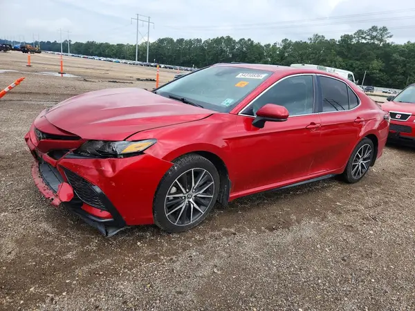 4T1G11AK7MU450028 2021 TOYOTA CAMRY - Image 1