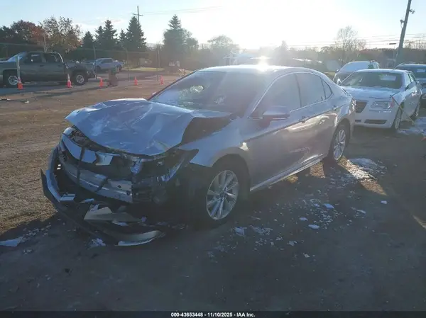 4T1G11AK7MU461658 2021 TOYOTA CAMRY - Image 2