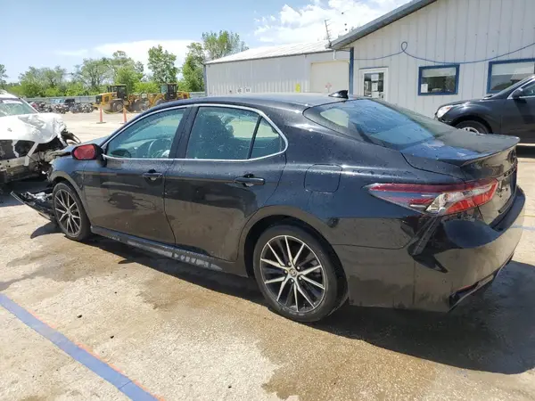 4T1G11AK7MU461725 2021 TOYOTA CAMRY - Image 2