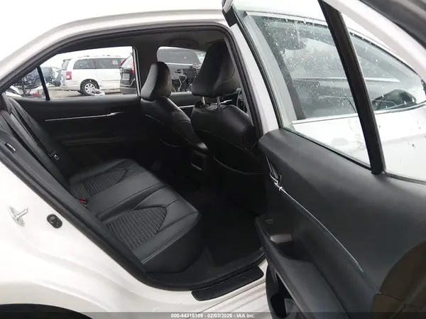 4T1G11AK7MU466326 2021 TOYOTA CAMRY - Image 8