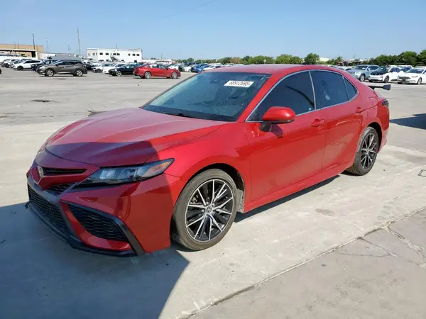 4T1G11AK7MU472787 2021 TOYOTA CAMRY - Image 1