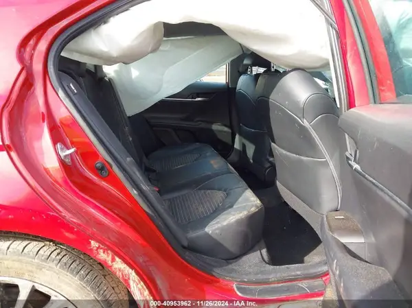 4T1G11AK7MU474216 2021 TOYOTA CAMRY - Image 8