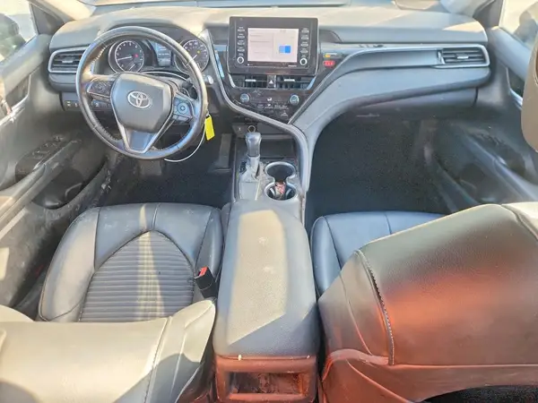 4T1G11AK7MU484034 2021 TOYOTA CAMRY - Image 8