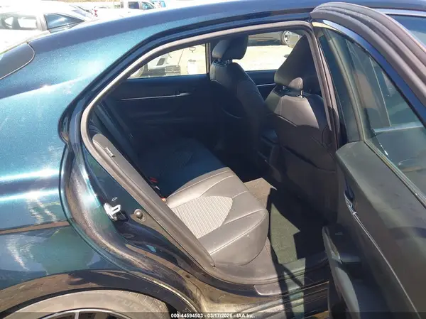 4T1G11AK7MU485894 2021 TOYOTA CAMRY - Image 8