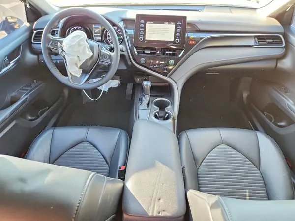 4T1G11AK7MU492618 2021 TOYOTA CAMRY - Image 8