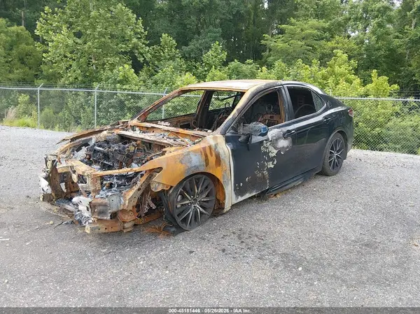 4T1G11AK7MU495907 2021 TOYOTA CAMRY - Image 2