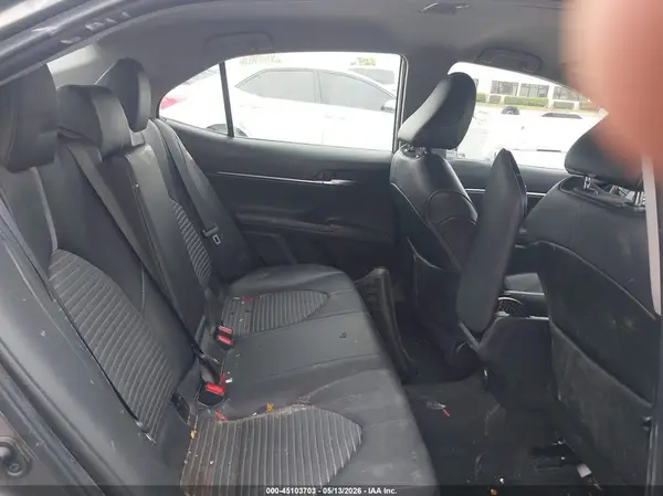 4T1G11AK7MU496863 2021 TOYOTA CAMRY - Image 8