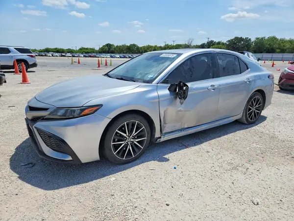 4T1G11AK7MU512933 2021 TOYOTA CAMRY - Image 1