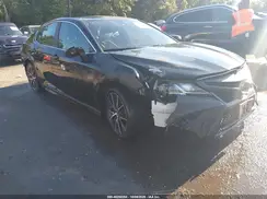 4T1G11AK7MU513175 2021 TOYOTA CAMRY