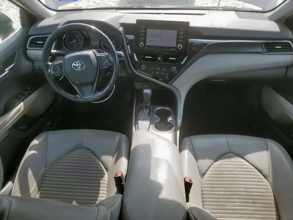 4T1G11AK7MU514472 2021 TOYOTA CAMRY - Image 8