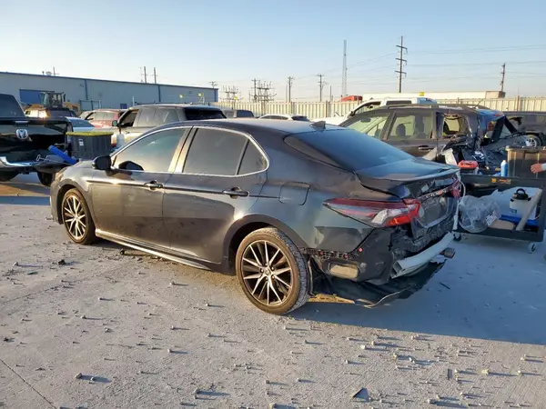 4T1G11AK7MU521499 2021 TOYOTA CAMRY - Image 2