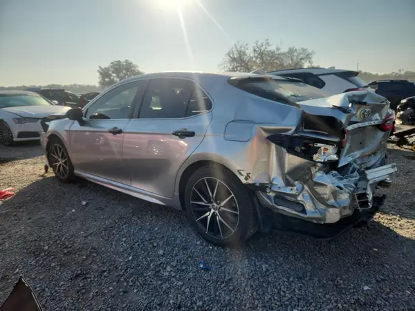 4T1G11AK7MU522846 2021 TOYOTA CAMRY - Image 2
