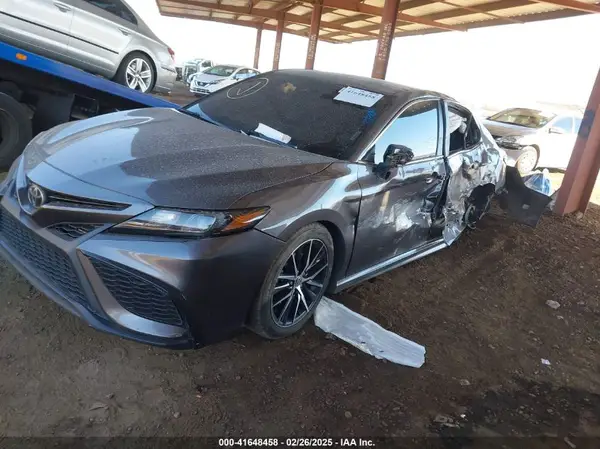 4T1G11AK7MU525553 2021 TOYOTA CAMRY - Image 2