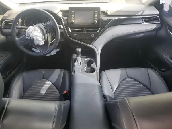 4T1G11AK7MU527853 2021 TOYOTA CAMRY - Image 8