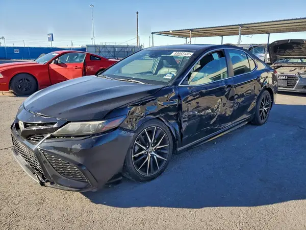 4T1G11AK7MU540652 2021 TOYOTA CAMRY - Image 1
