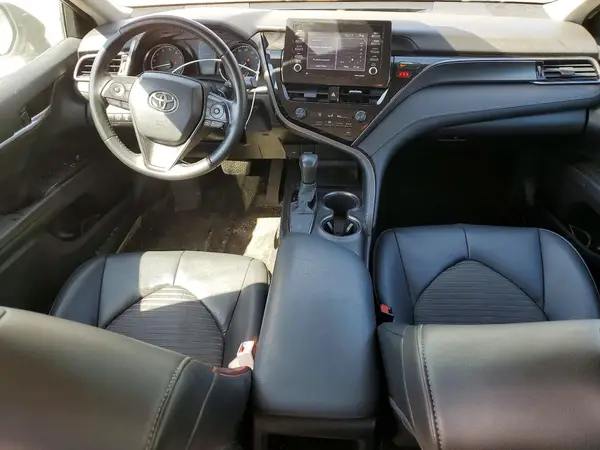 4T1G11AK7MU540702 2021 TOYOTA CAMRY - Image 8