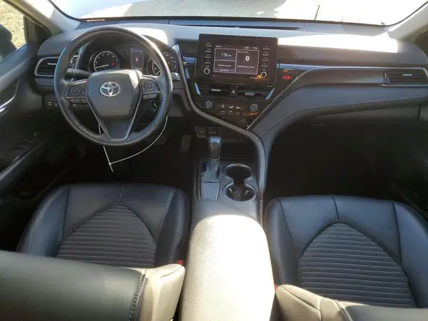 4T1G11AK7MU542773 2021 TOYOTA CAMRY - Image 8