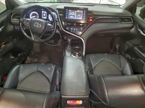 4T1G11AK7MU548461 2021 TOYOTA CAMRY - Image 8