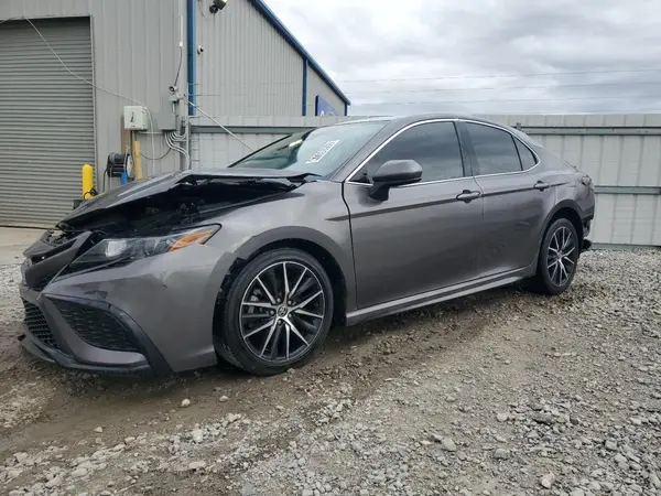 4T1G11AK7MU554146 2021 TOYOTA CAMRY - Image 1