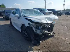 4T1G11AK7MU561159 2021 TOYOTA CAMRY
