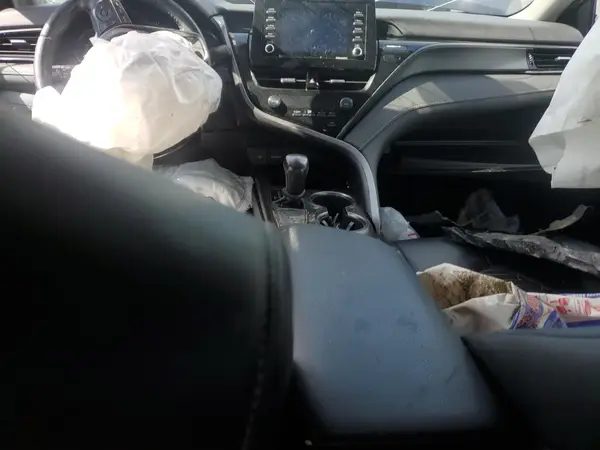 4T1G11AK7MU583341 2021 TOYOTA CAMRY - Image 8